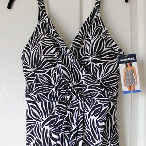 NWT Lands' End Swim Dress - Palm Floral Modest One Piece - Size L